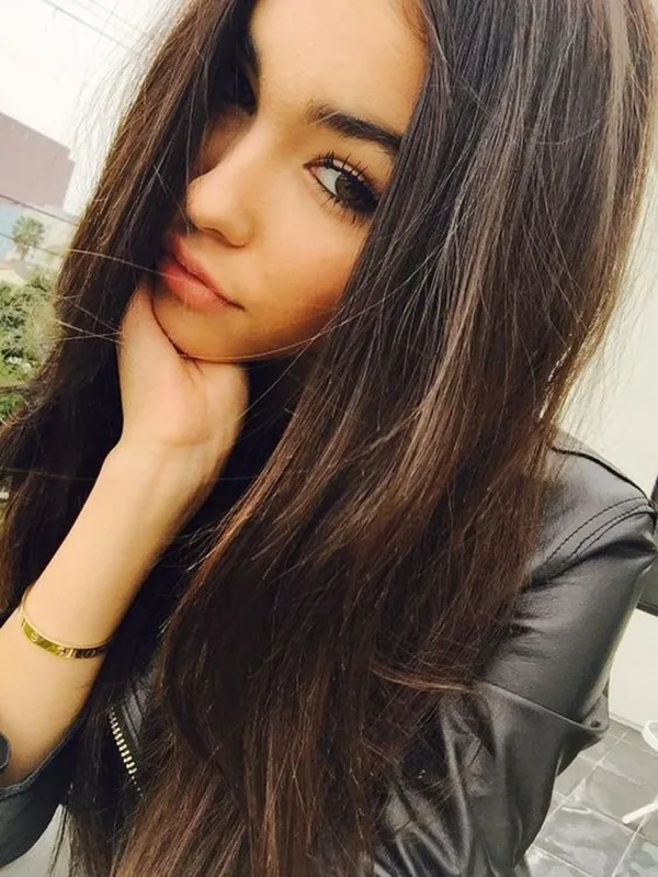 best-selfie-poses-copy-right-now