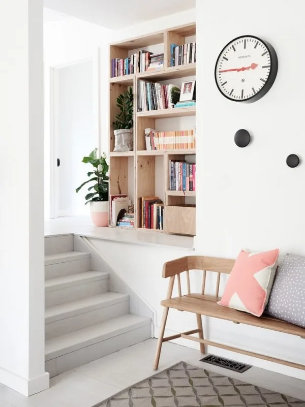 unique-stair-wall-decoration-ideas