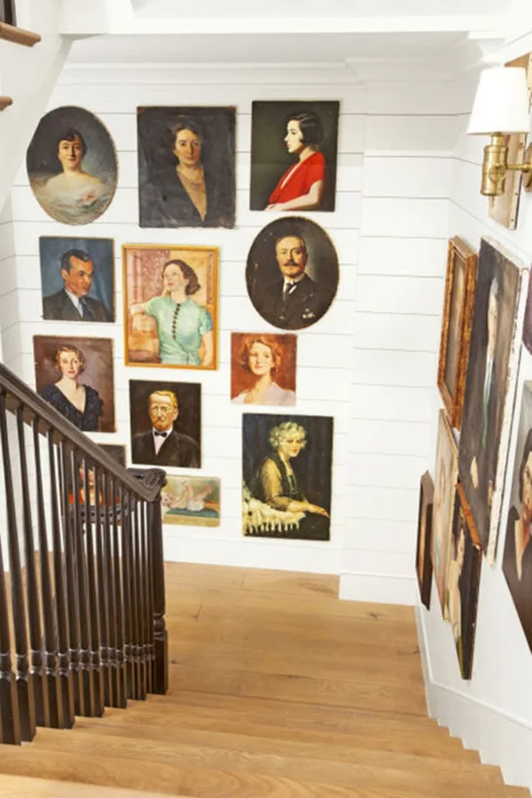 unique-stair-wall-decoration-ideas