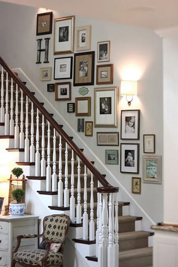 unique-stair-wall-decoration-ideas