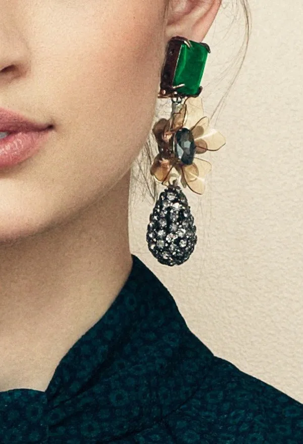 hottest-examples-structured-statement-earrings