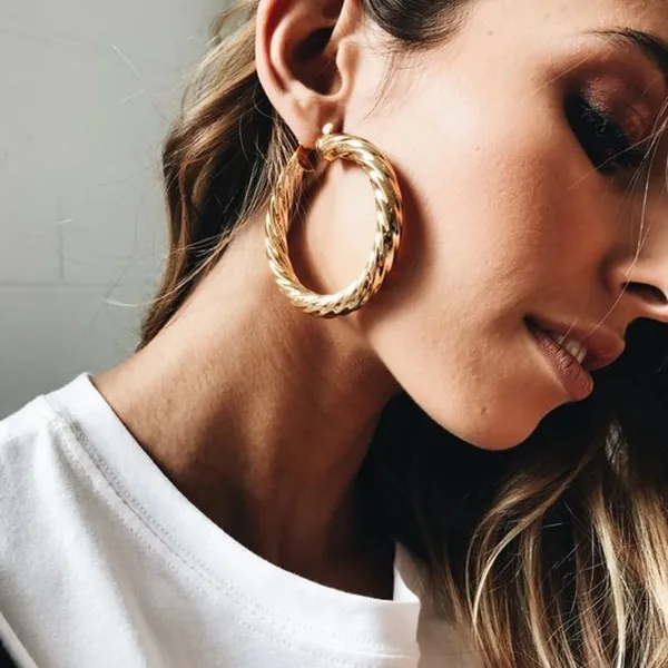 hottest-examples-structured-statement-earrings