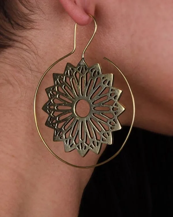 hottest-examples-structured-statement-earrings