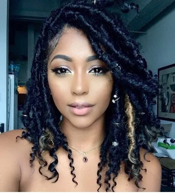 beautiful-senegalese-twists-hairstyles-to-copy-right-now