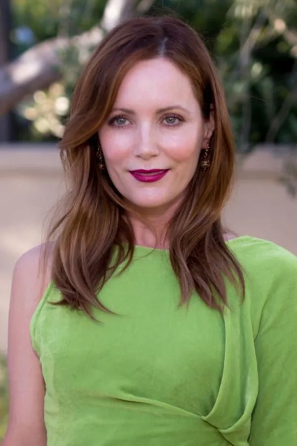 refreshing-hairstyles-for-women-over-40