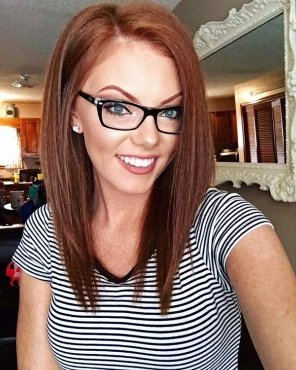 refreshing-hairstyles-for-women-over-40