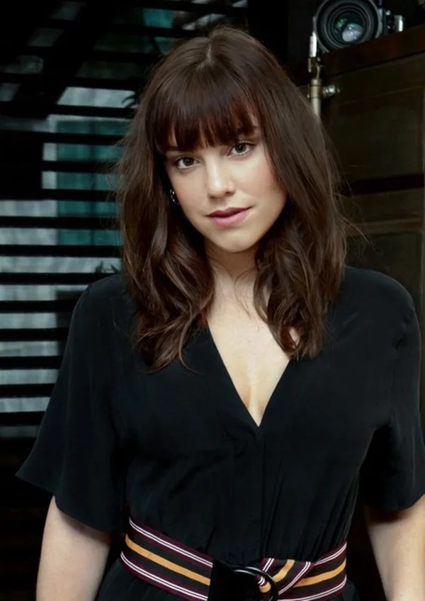 refreshing-hairstyles-for-women-over-40
