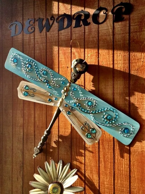 repurposing-fan-blade-craft-ideas-you-can-diy
