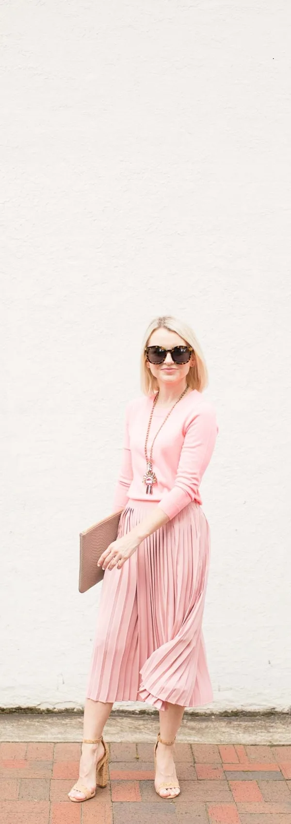 perfect-pink-colour-combination-dresses-for-females