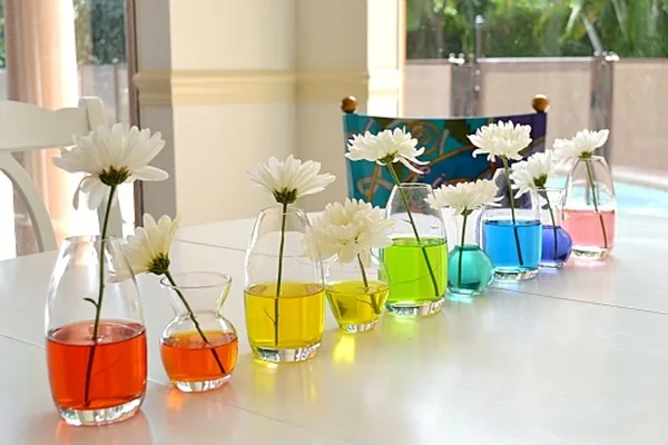 easy-table-decoration-ideas-with-flowers