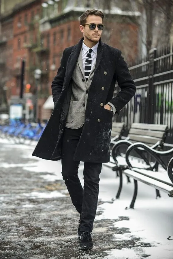 Ways-To-Wear-Tie-This-Winter
