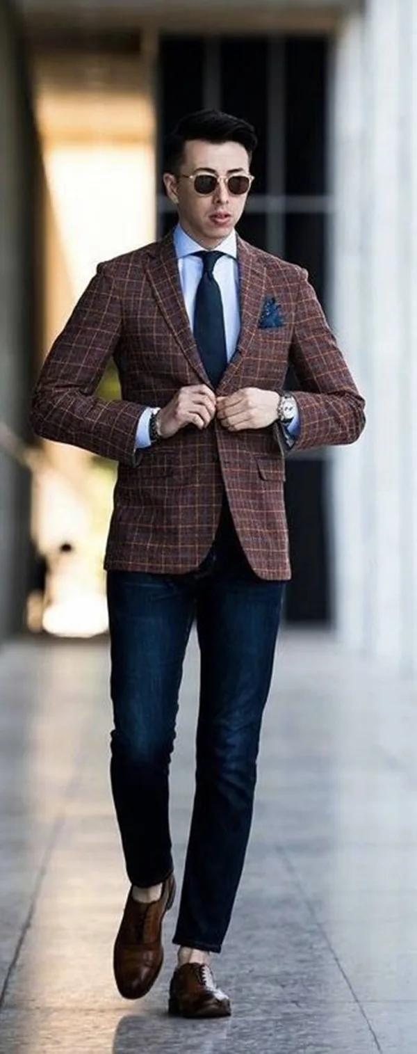 Ways-To-Wear-Tie-This-Winter