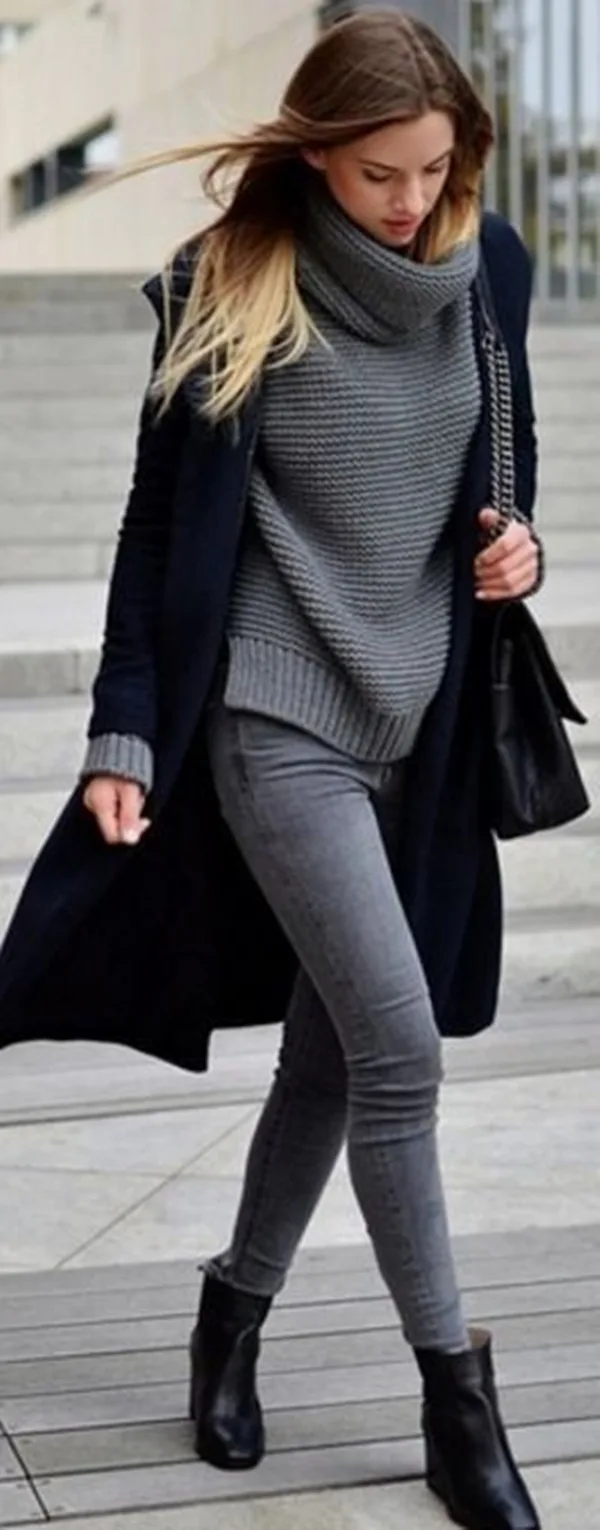 Attractive-Ways-to-Wear-Sweater-in-Work-Places