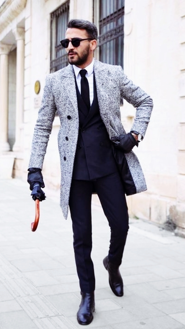 Hot-Winter-Fashion-Outfits-For-Taller-Men