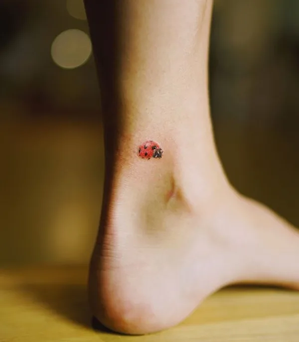 Tiny-Tattoo-Ideas-For-Working-Women