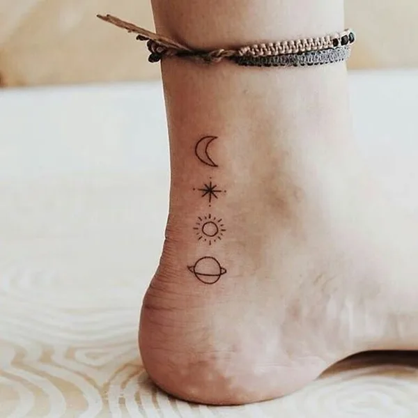 Tiny-Tattoo-Ideas-For-Working-Women