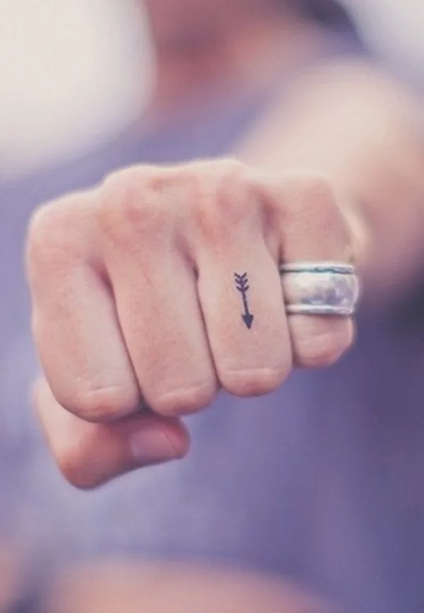 Tiny-Tattoo-Ideas-For-Working-Women