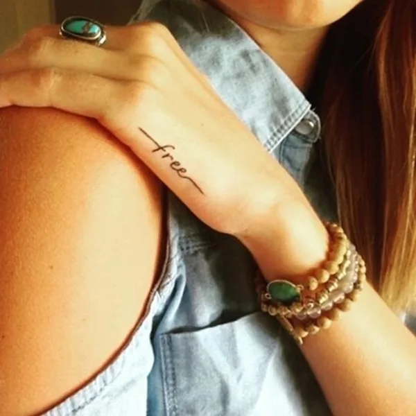 Tiny-Tattoo-Ideas-For-Working-Women