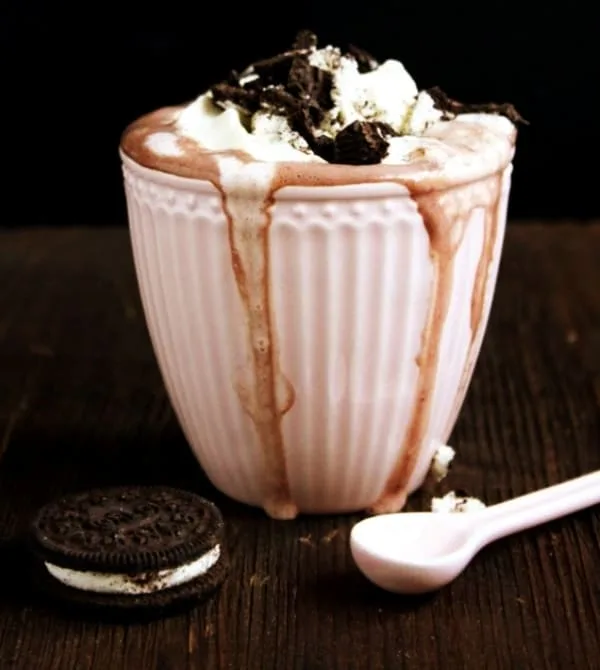 10-Supercool-Oreo-Tricks-Everyone-Should-Try
