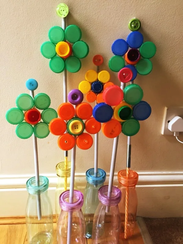 40-DIY-Plastic-Bottle-Cap-Craft-Ideas