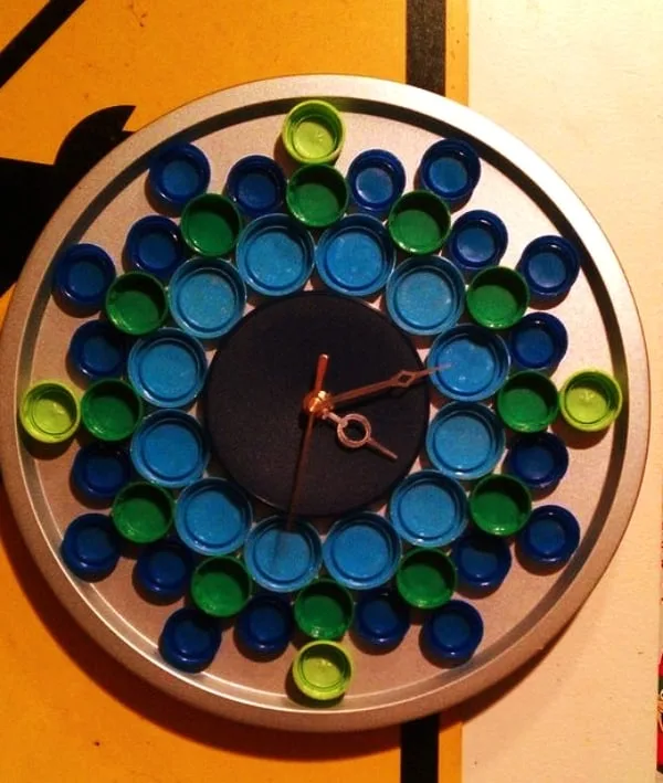 40-DIY-Plastic-Bottle-Cap-Craft-Ideas
