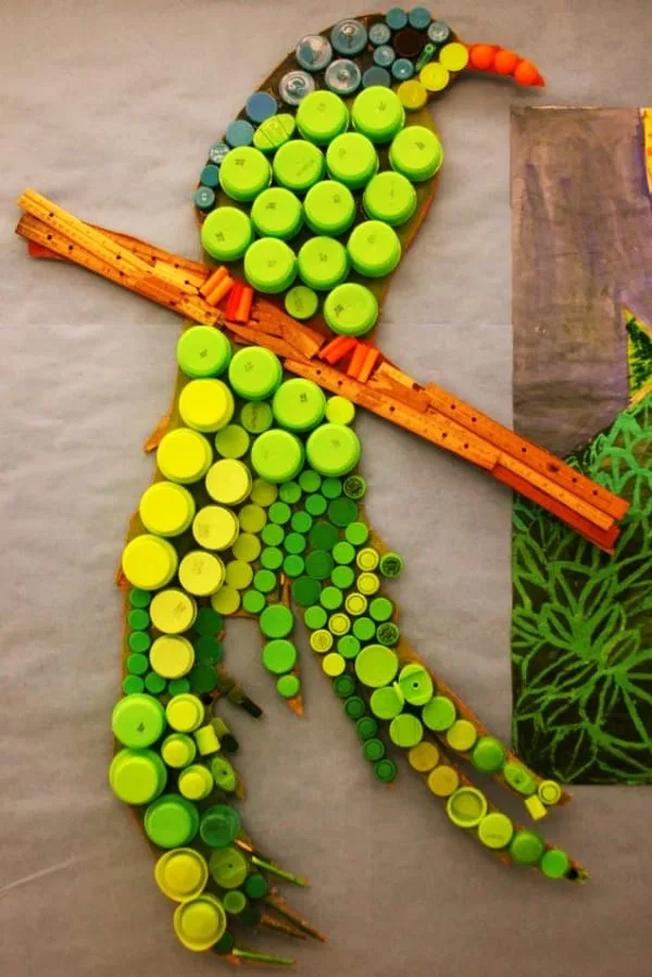 40-DIY-Plastic-Bottle-Cap-Craft-Ideas