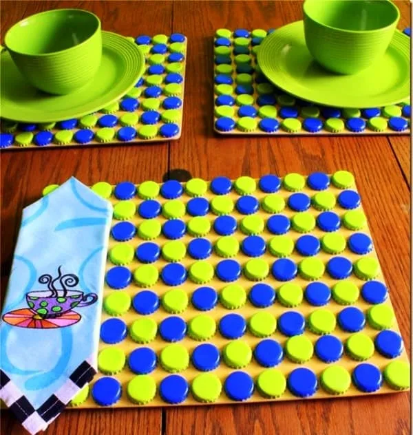 40-DIY-Plastic-Bottle-Cap-Craft-Ideas