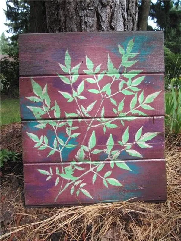 Modest-Examples-of-Paintings-On-Wood-Planks