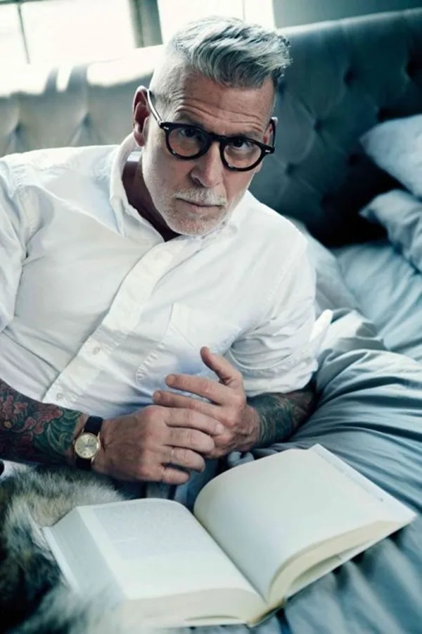 Winning-Grey-Hair-Styles-For-Men