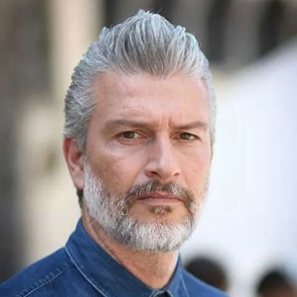 Winning-Grey-Hair-Styles-For-Men